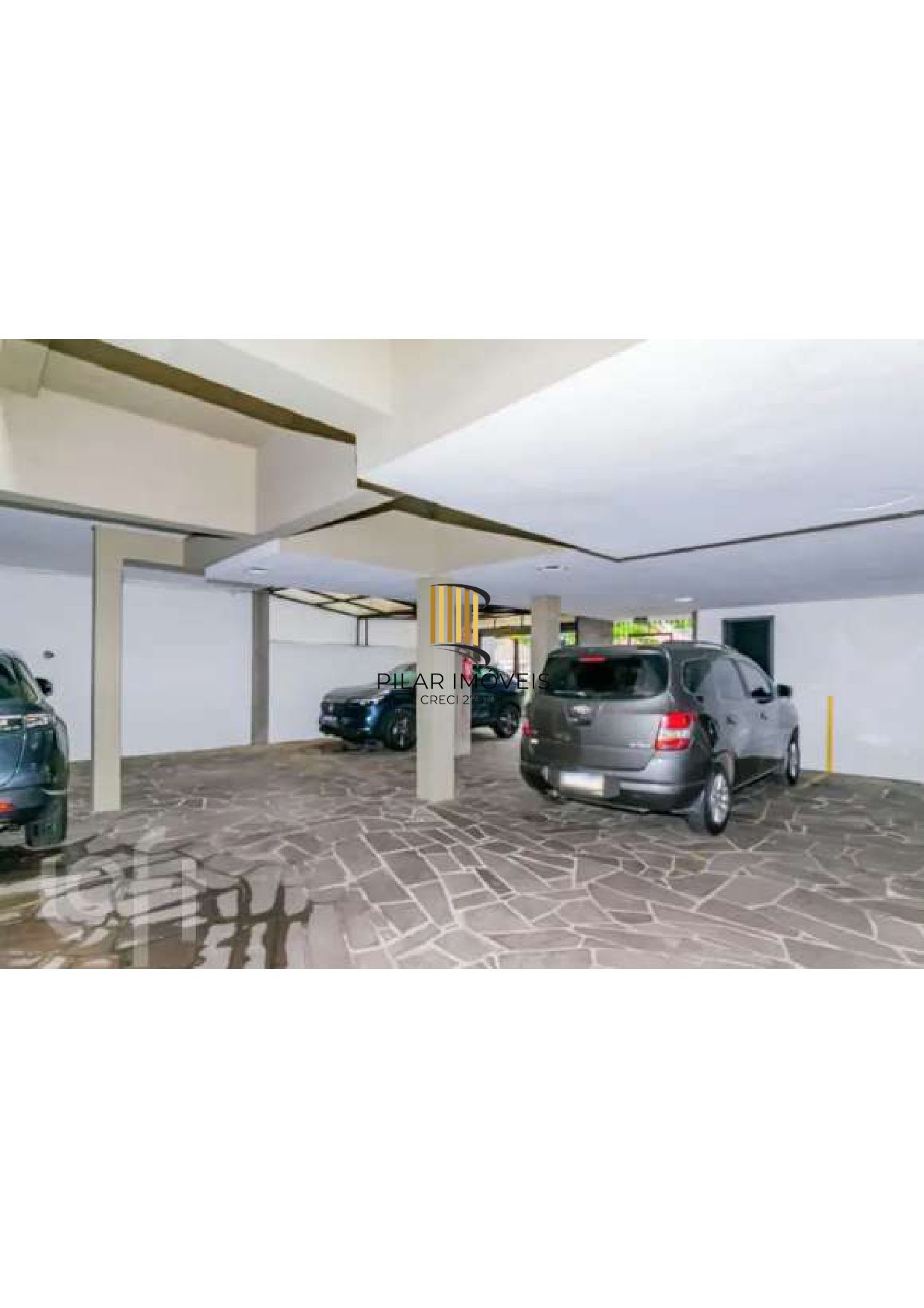 Apartamento 2 dormitórios ,Semi mobiliado no bairro Petrópolis.