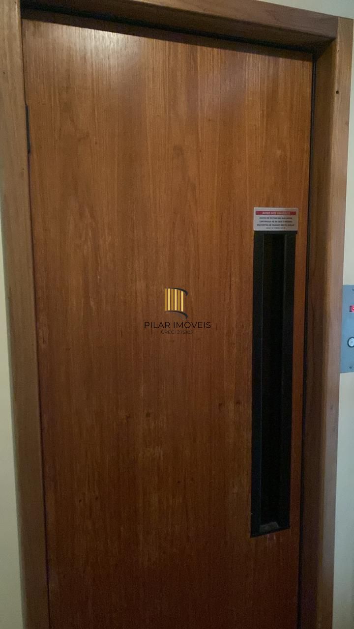 Impecável apartamento mobiliado.