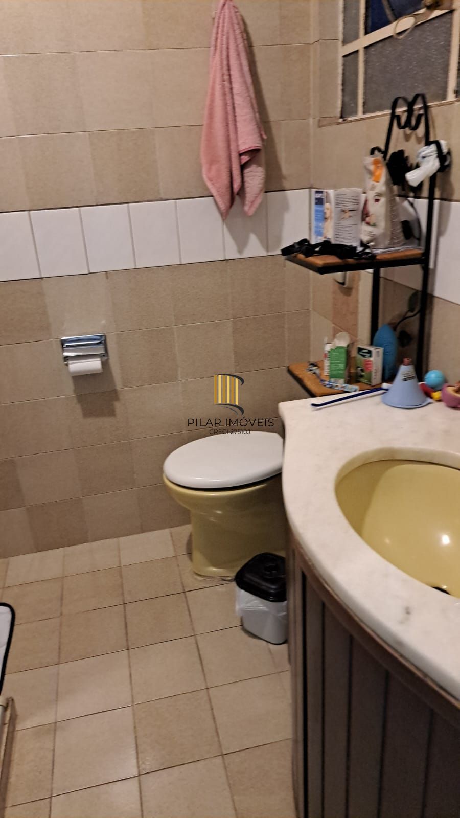 2 dormitórios com elevador e vaga escriturada no Rio Branco