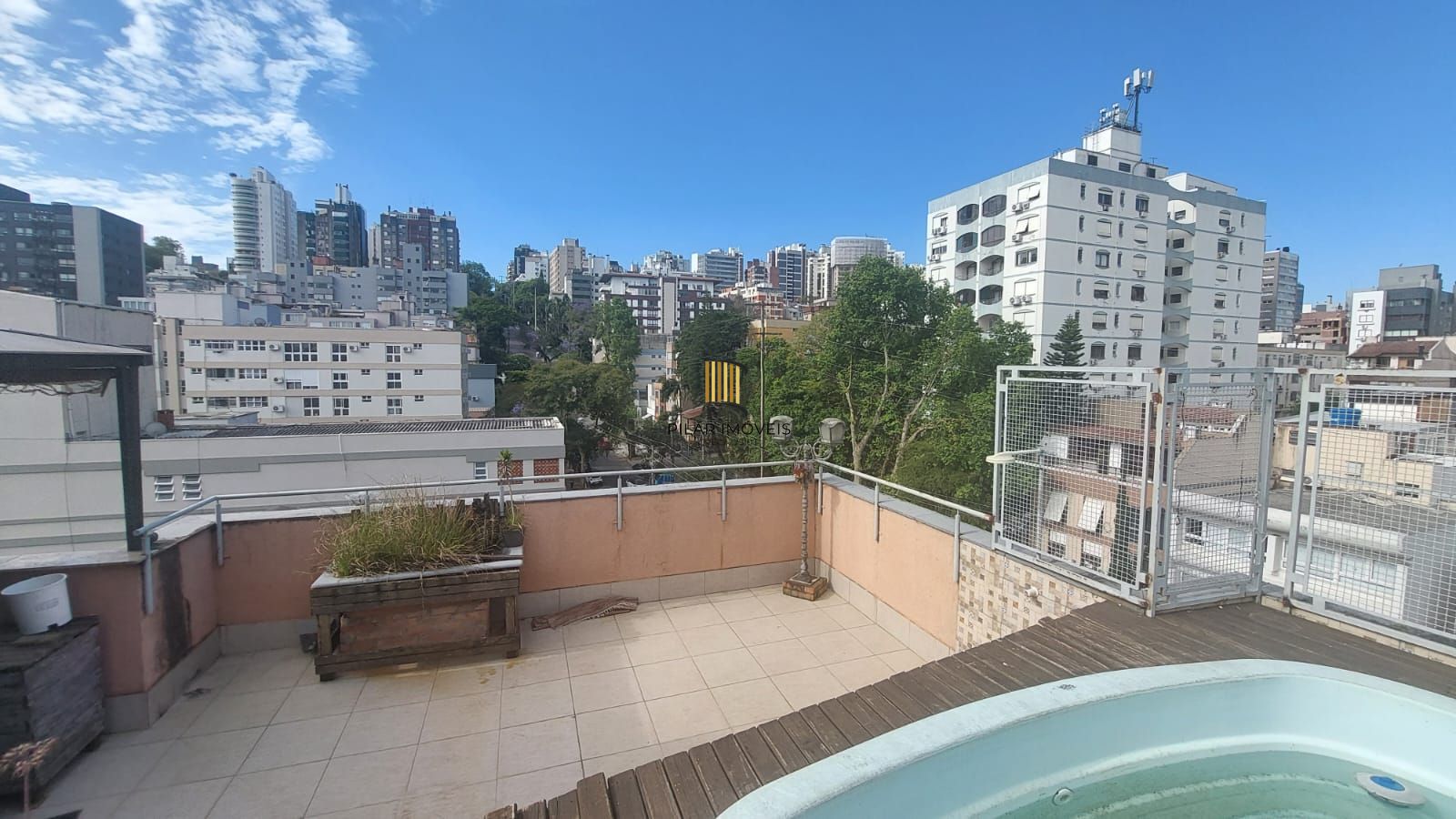 Cobertura 3 dormitórios no bairro Bela Vista