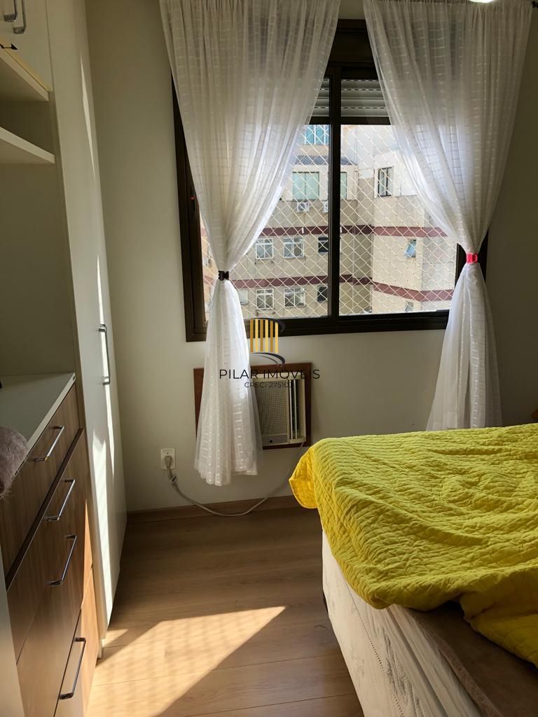Apartamento 2 dormitórios, 2 vagas, elevado Centro Histórico