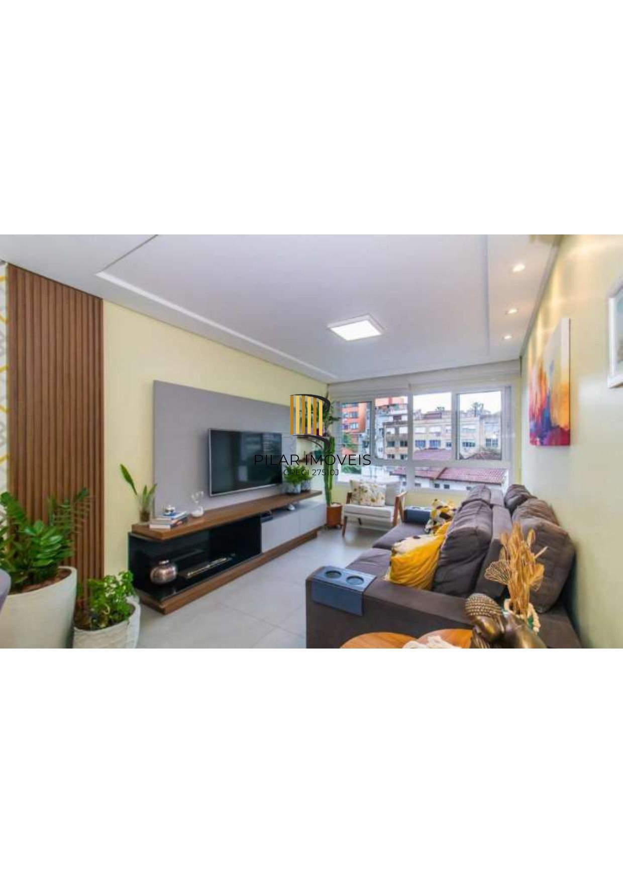 Semi mobiliado. Proximo ao zaffari da Carazinho.