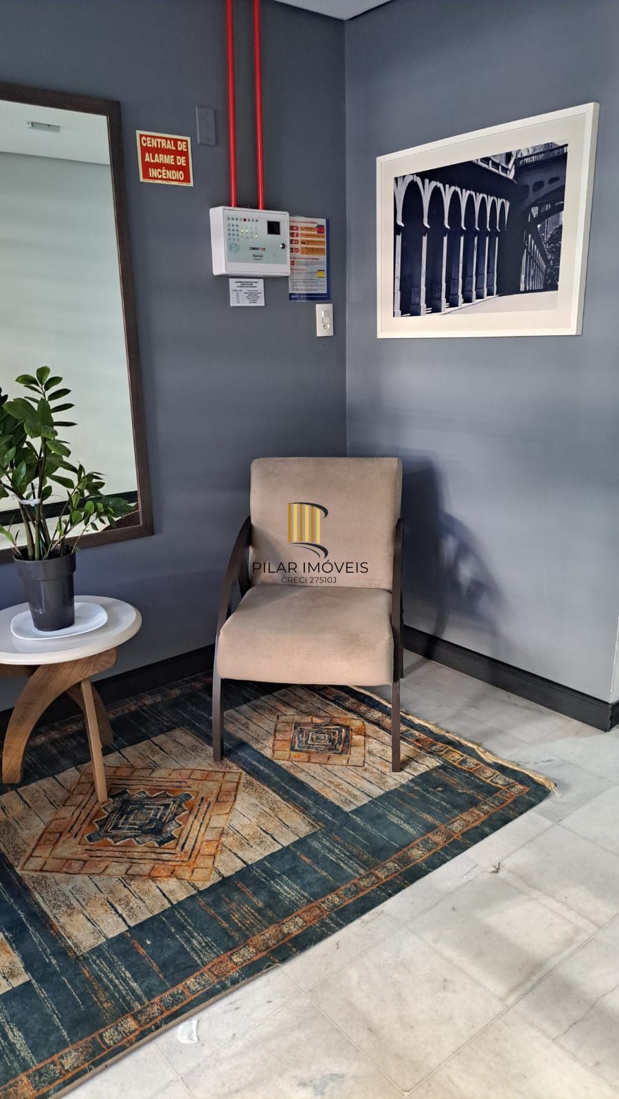 2 dormitórios com elevador e vaga escriturada no Rio Branco