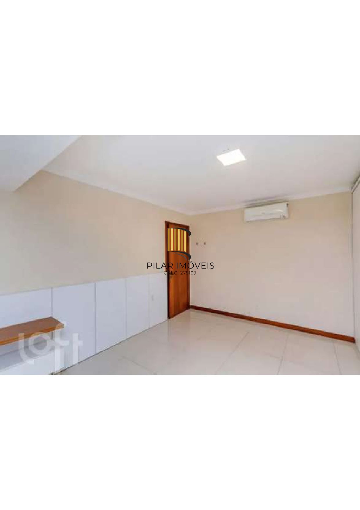 Apartamento 2 dormitórios ,Semi mobiliado no bairro Petrópolis.