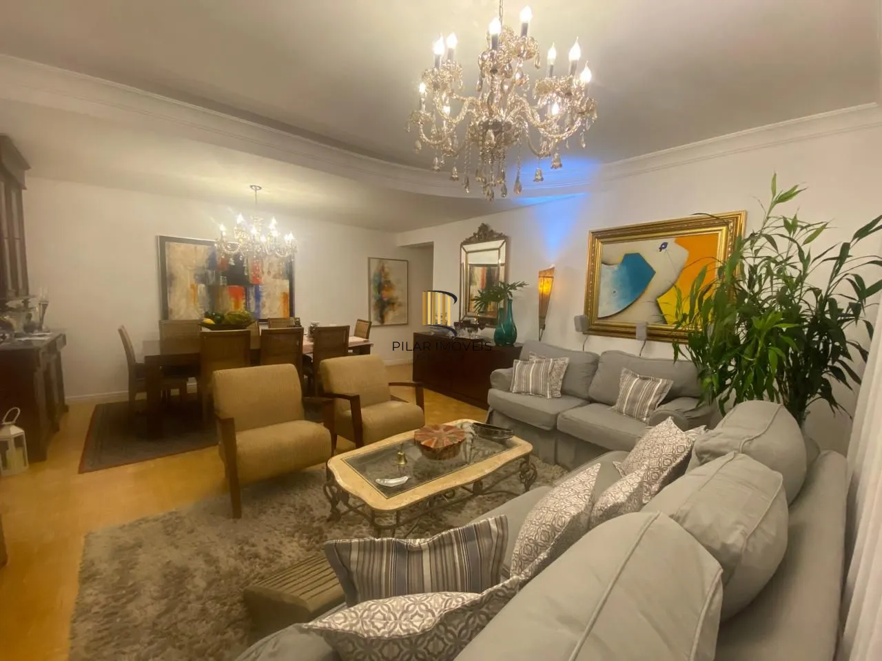 Apartamento a venda 4 dormitórios, bairro Independência