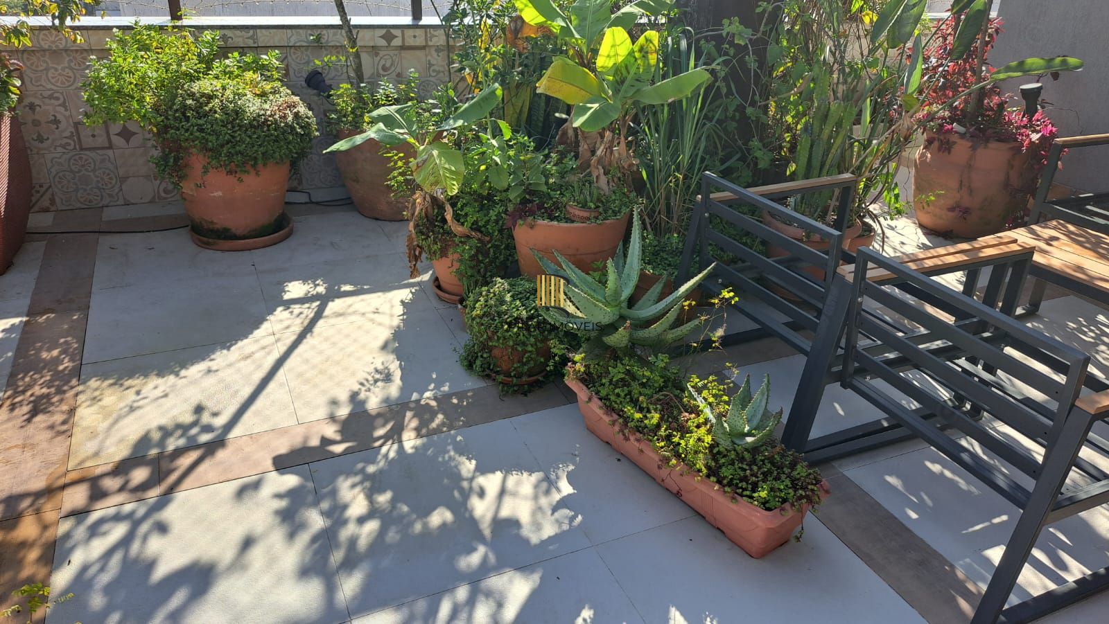 COBERTURA NO BAIRRO RIO BRANCO 3 DORMITÓRIOS