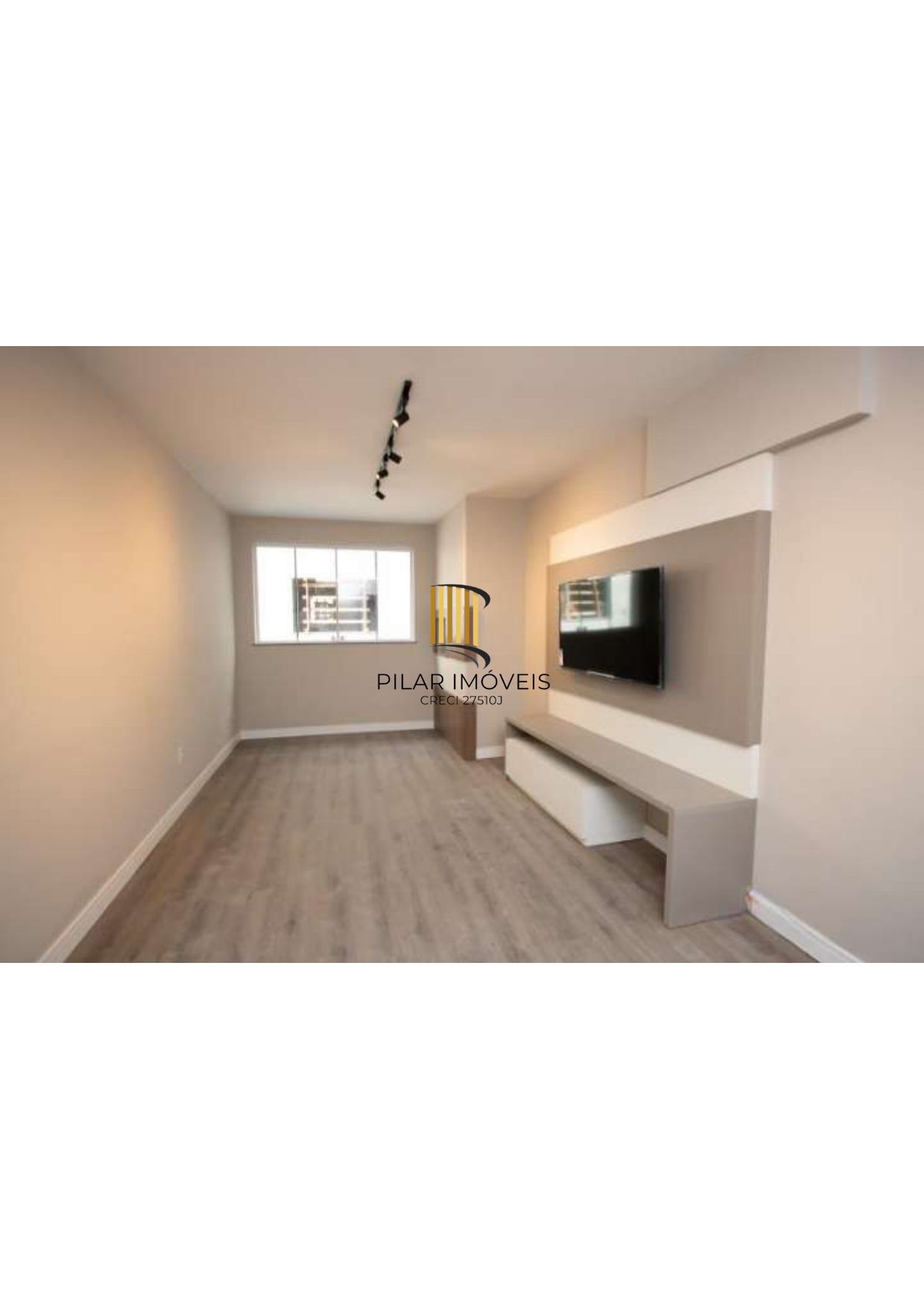 Apartamento à Venda no Bairro Floresta, Porto Alegre, RS