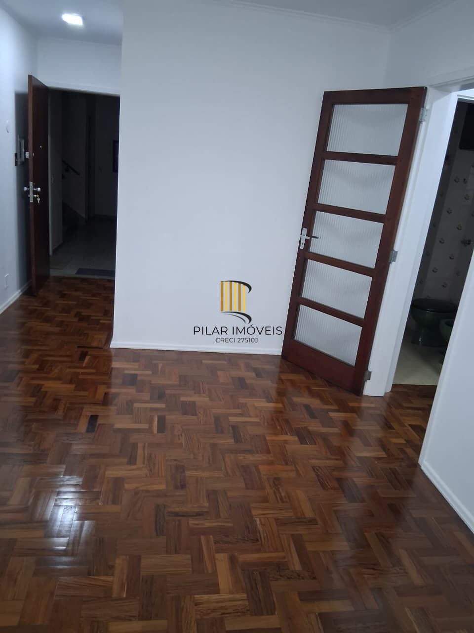 Apartamento 2 dormitórios no bairro Santa Cecília