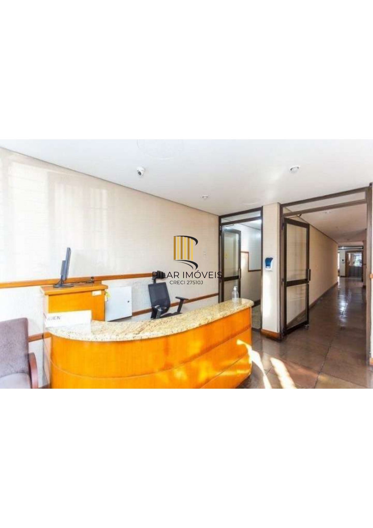 APARTAMENTO 2 DORMITÓRIOS, 2 SACADAS, GARAGEM. BAIRRO INDEPENDÊNCIA