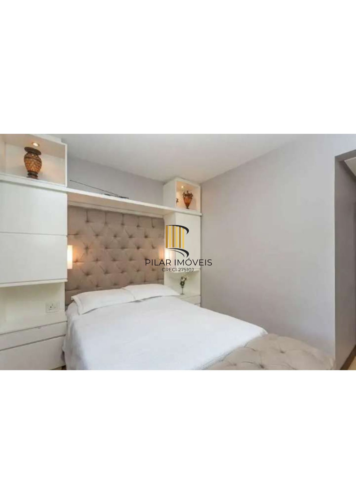 Semi mobiliado , 3 dormitórios ( 1 suite com closet), banho social e auxiliar no bairro Rio Branco.