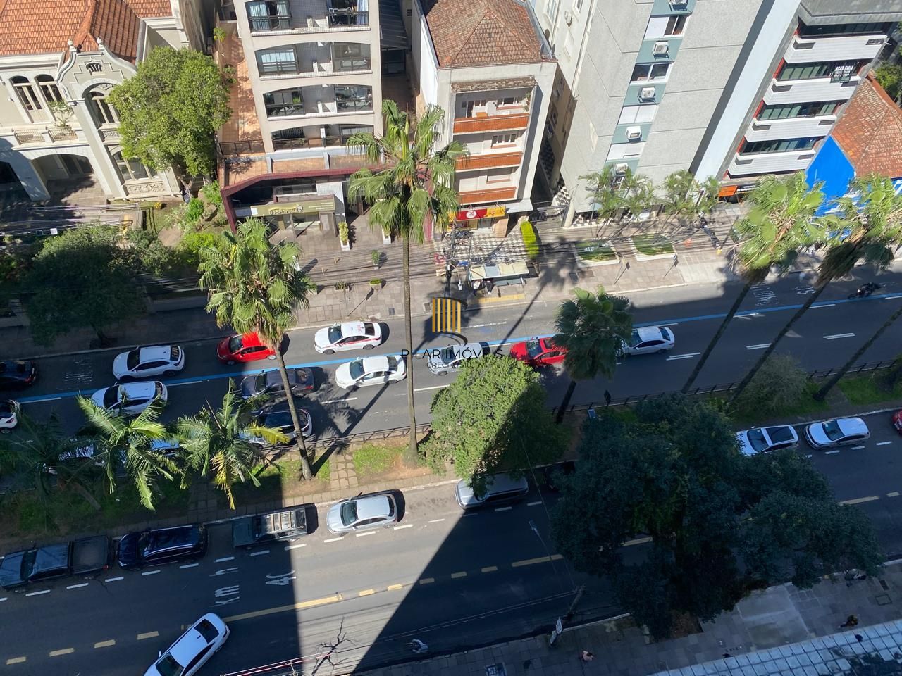 Vista panorâmica cinematográfica de 180 graus para a cidade e o Guaiba.