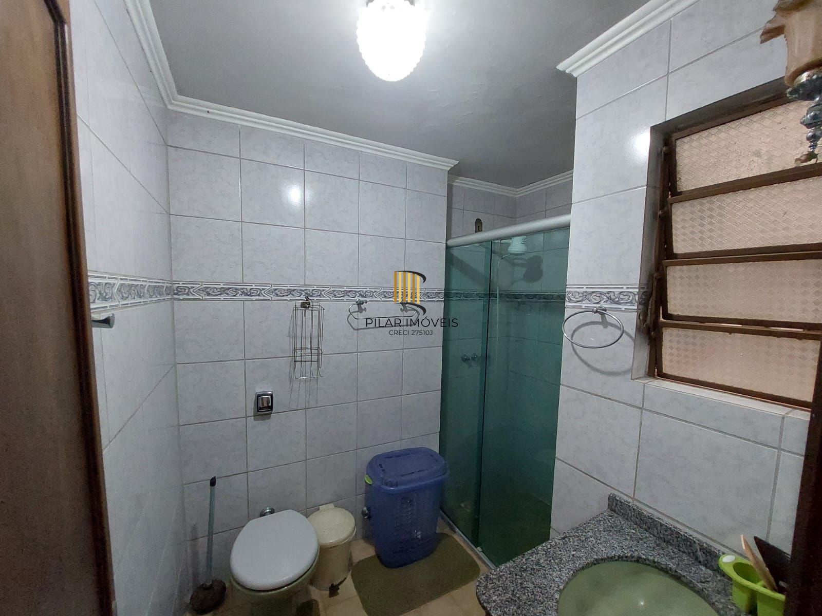 Casa com 5 dormitórios no bairro Rio Branco.