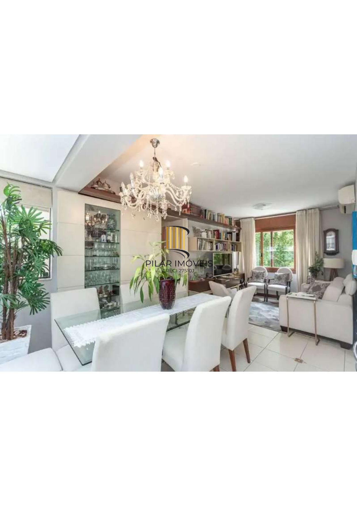 Semi mobiliado , 3 dormitórios ( 1 suite com closet), banho social e auxiliar no bairro Rio Branco.