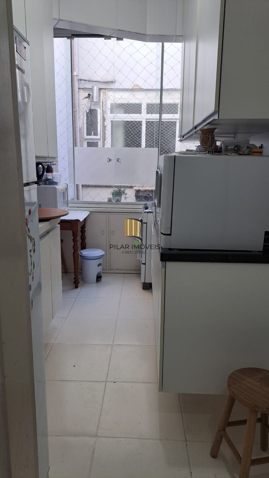 2 dormitórios com elevador e vaga escriturada no Rio Branco