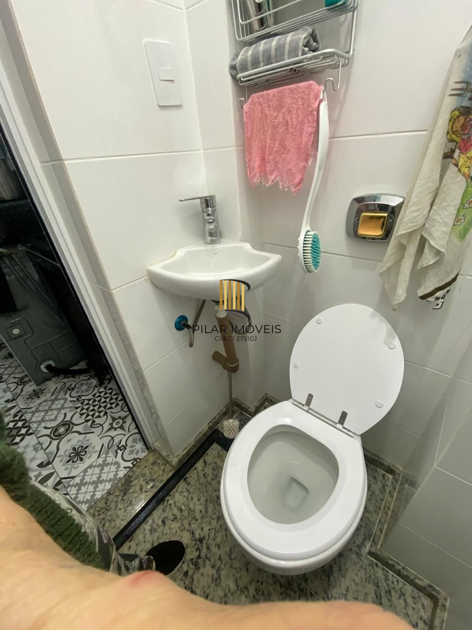 Vista cinematográfica de 180 graus. Impecável