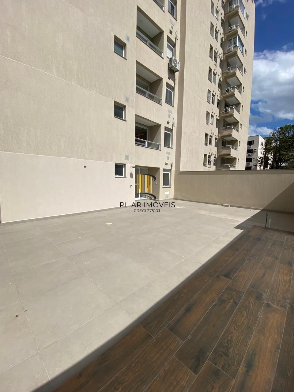 Novo. Apartamento Garden.