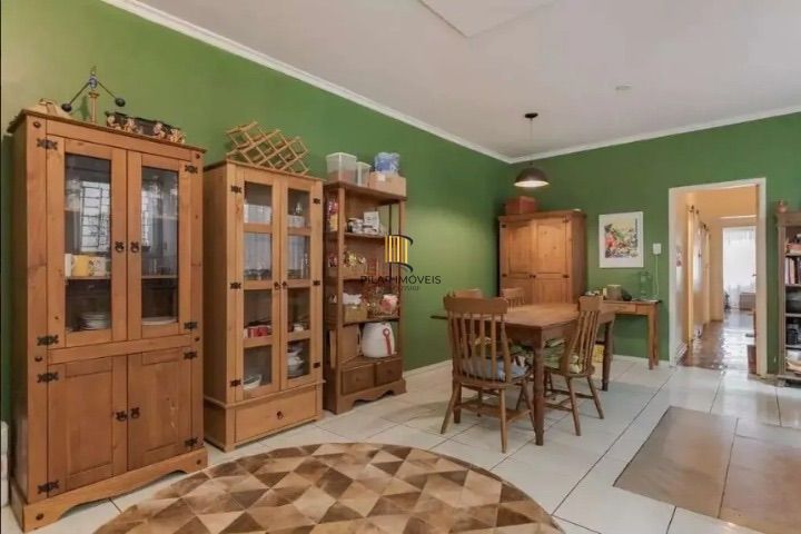 Apartamento Duplex com 3 dormitórios, churrasqueira, pátio no bairro Bom Fim!