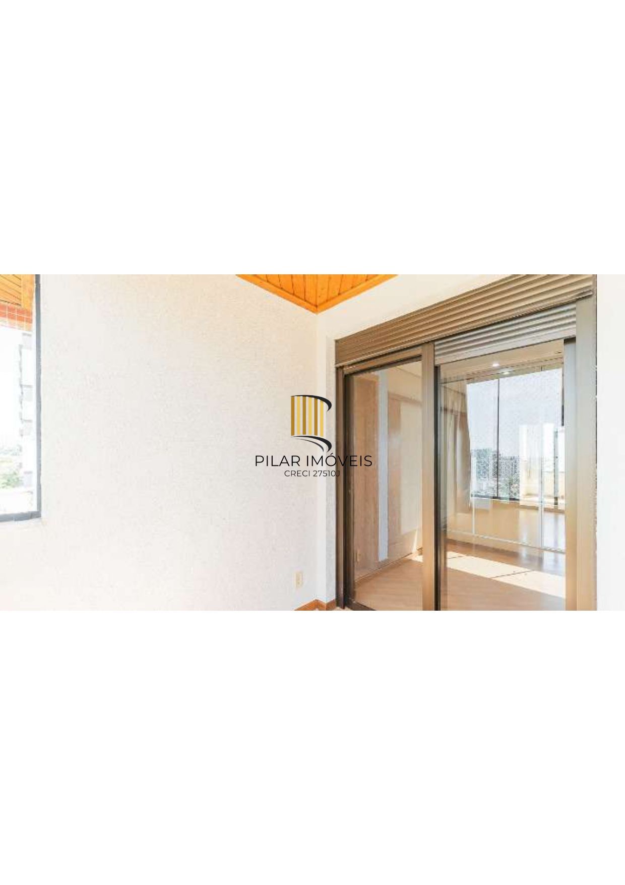 Cobertura duplex desocupada próximo a academia Bodytech.