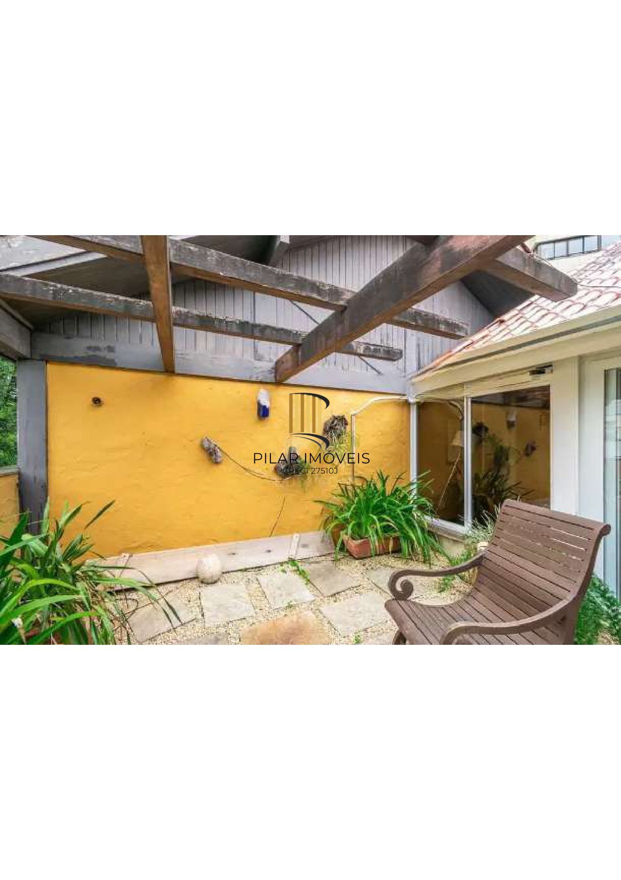 Maravilhosa cobertura duplex tipo casa suspensa no coração do Bela Vista.