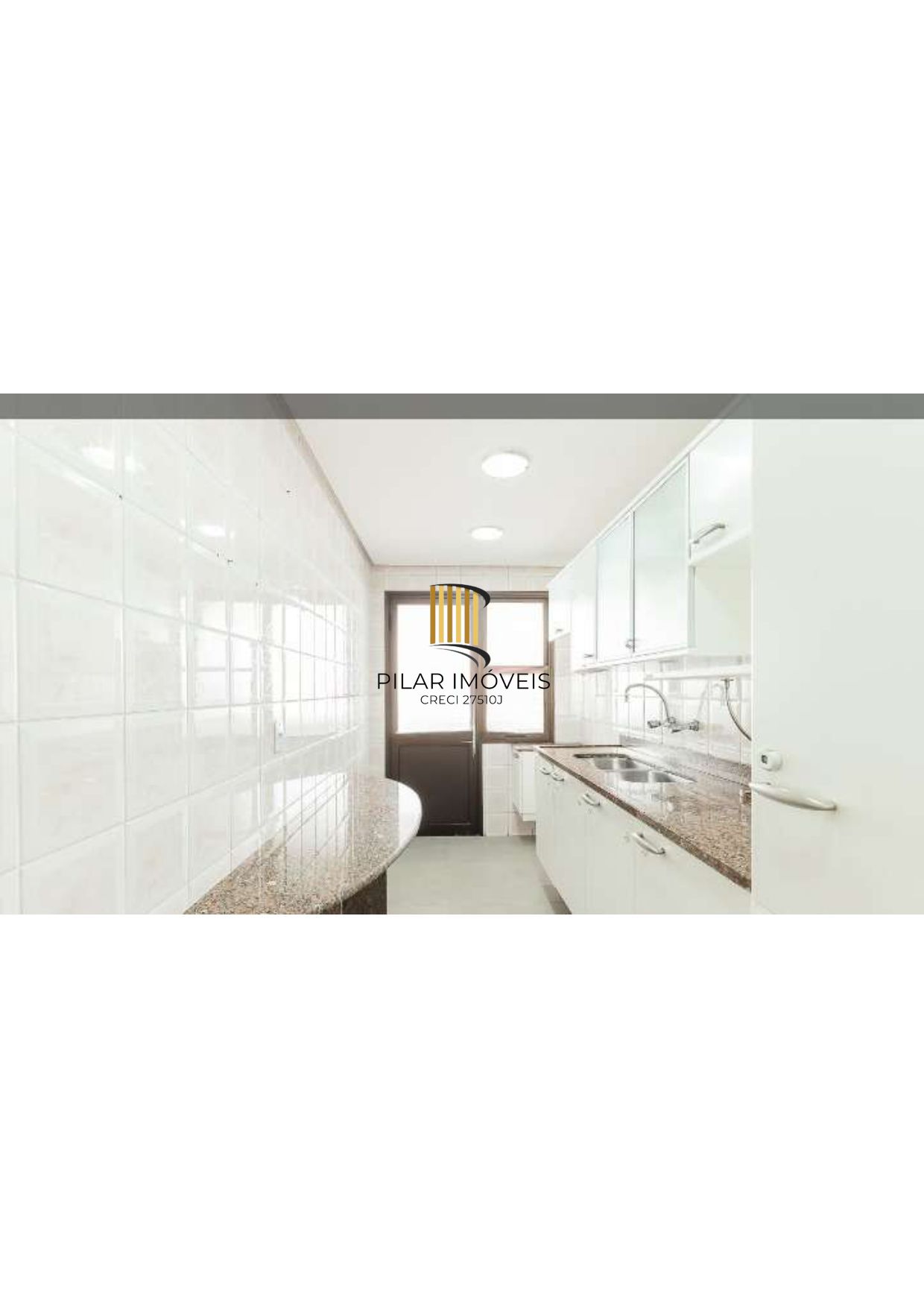 Cobertura duplex desocupada próximo a academia Bodytech.