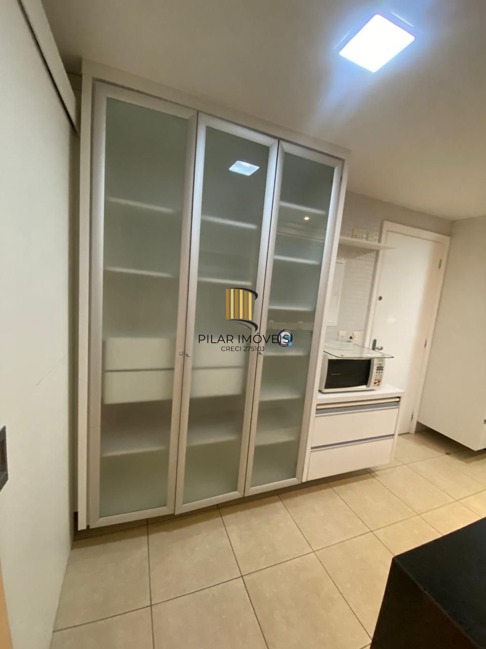 SEMI MOBILIADO
