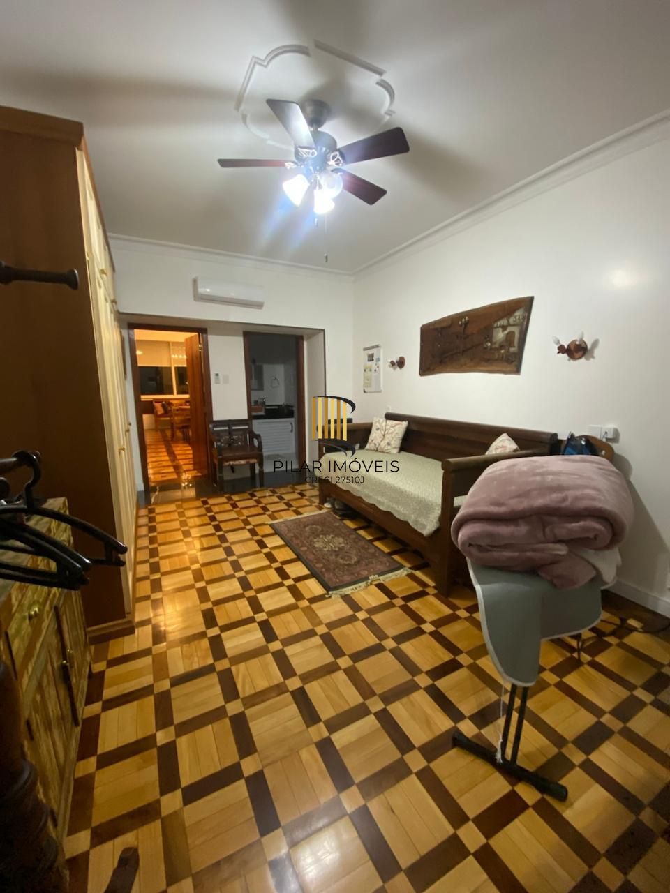 Vista cinematográfica de 180 graus. Impecável