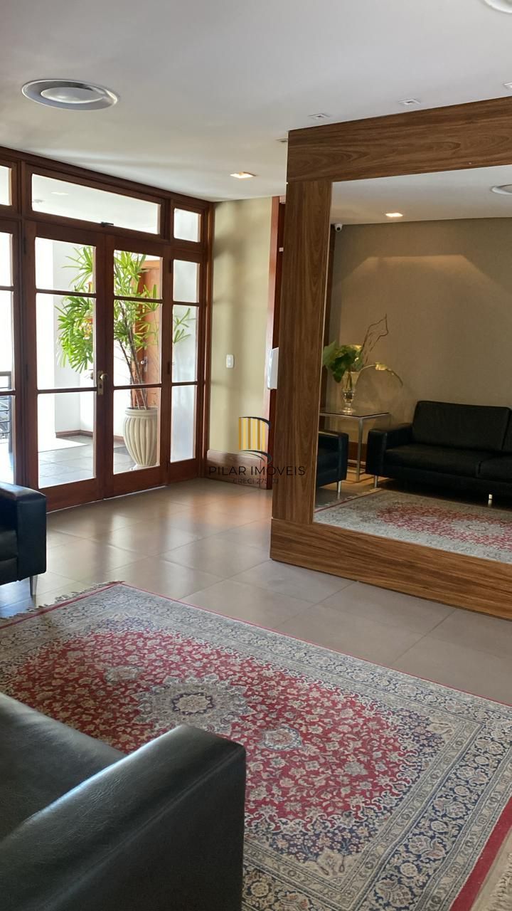 Impecável apartamento mobiliado.