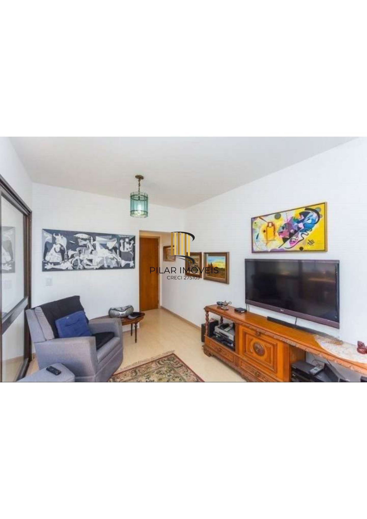 APARTAMENTO 2 DORMITÓRIOS, 2 SACADAS, GARAGEM. BAIRRO INDEPENDÊNCIA