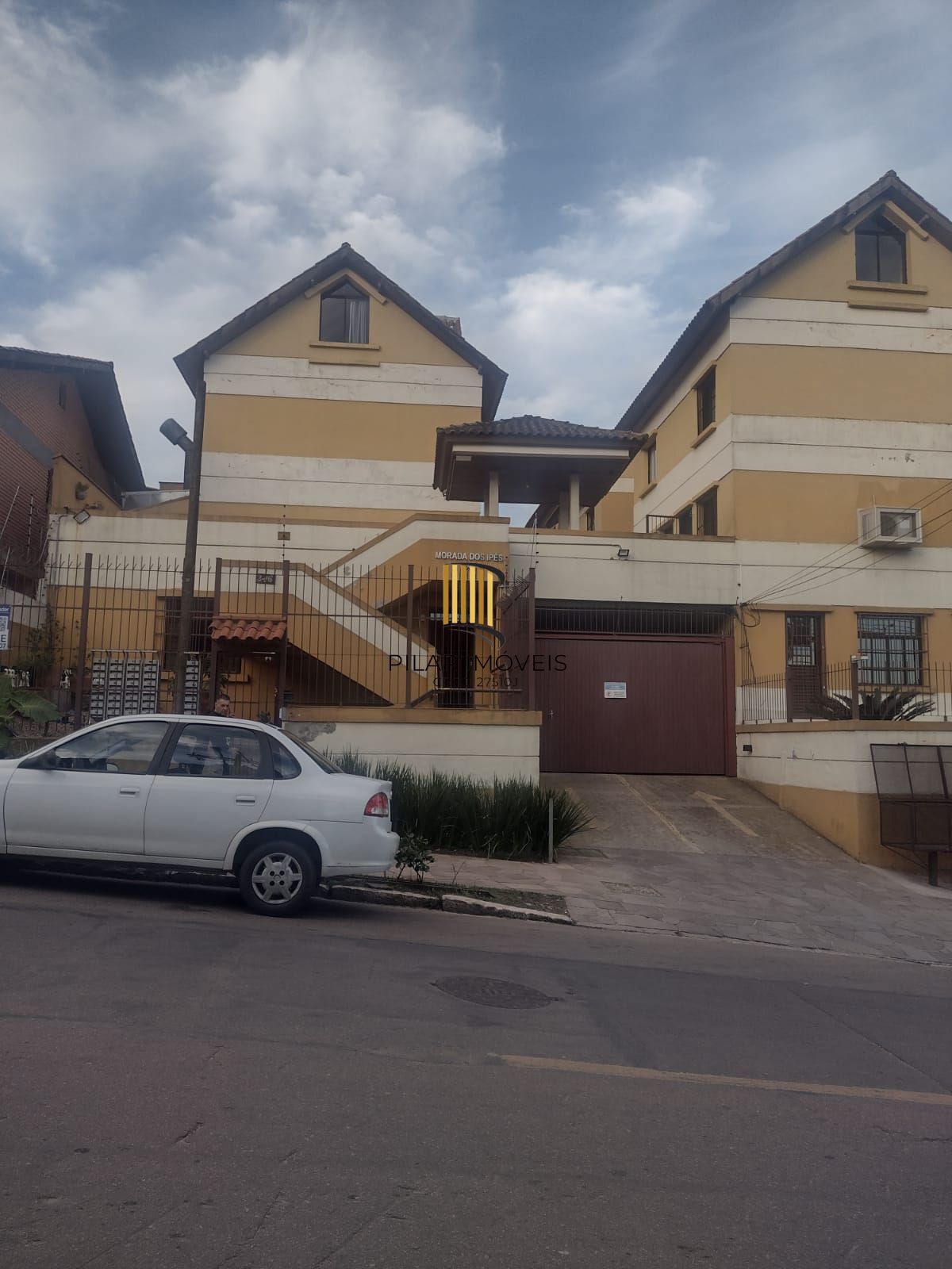 GRACIOSA CASA. - Pilar Imóveis