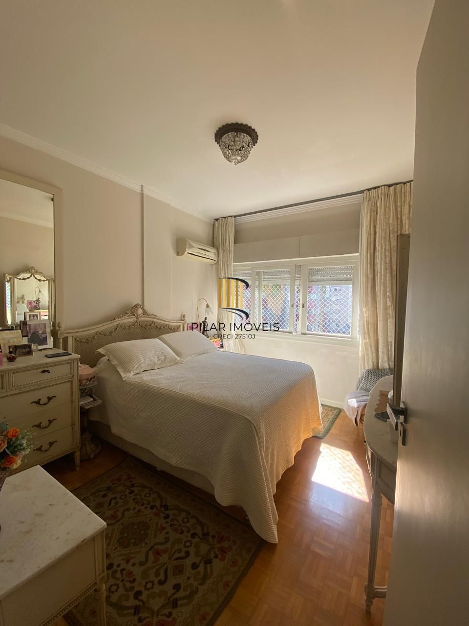 Apartamento a venda 4 dormitórios bairro Independência