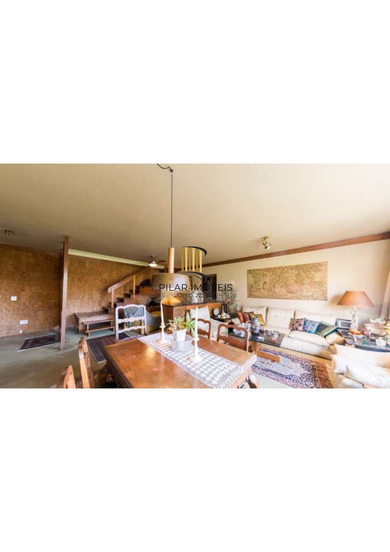 Espaçosa cobertura na rua mais charmosa do bairro Moinhos de Vento.