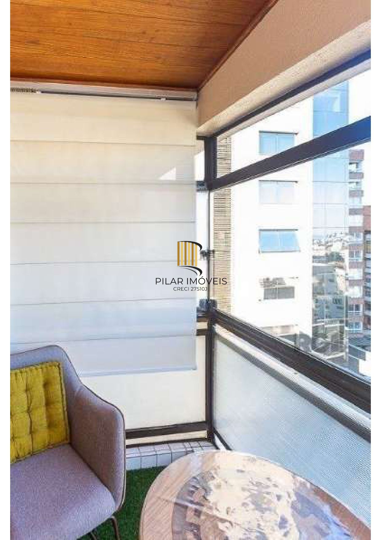 APARTAMENTO 2 DORMITÓRIOS, 2 SACADAS, GARAGEM. BAIRRO INDEPENDÊNCIA