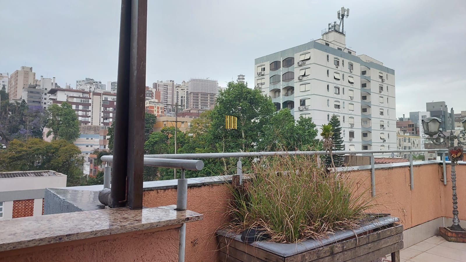 Cobertura 3 dormitórios no bairro Bela Vista