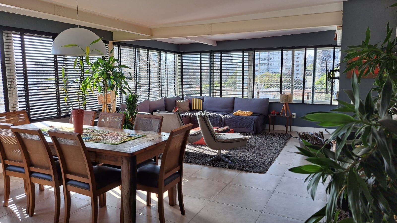 COBERTURA NO BAIRRO RIO BRANCO 3 DORMITÓRIOS