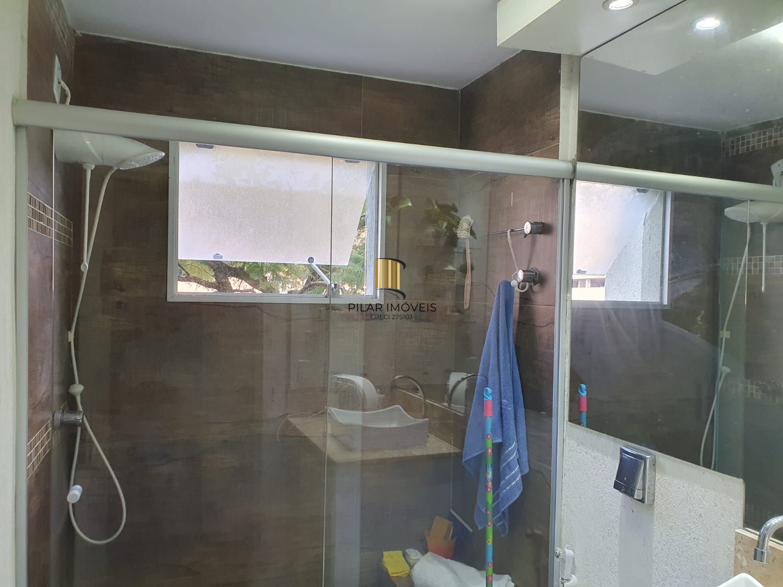 Apartamento 2 dormitórios no bairro Moinhos de Vento