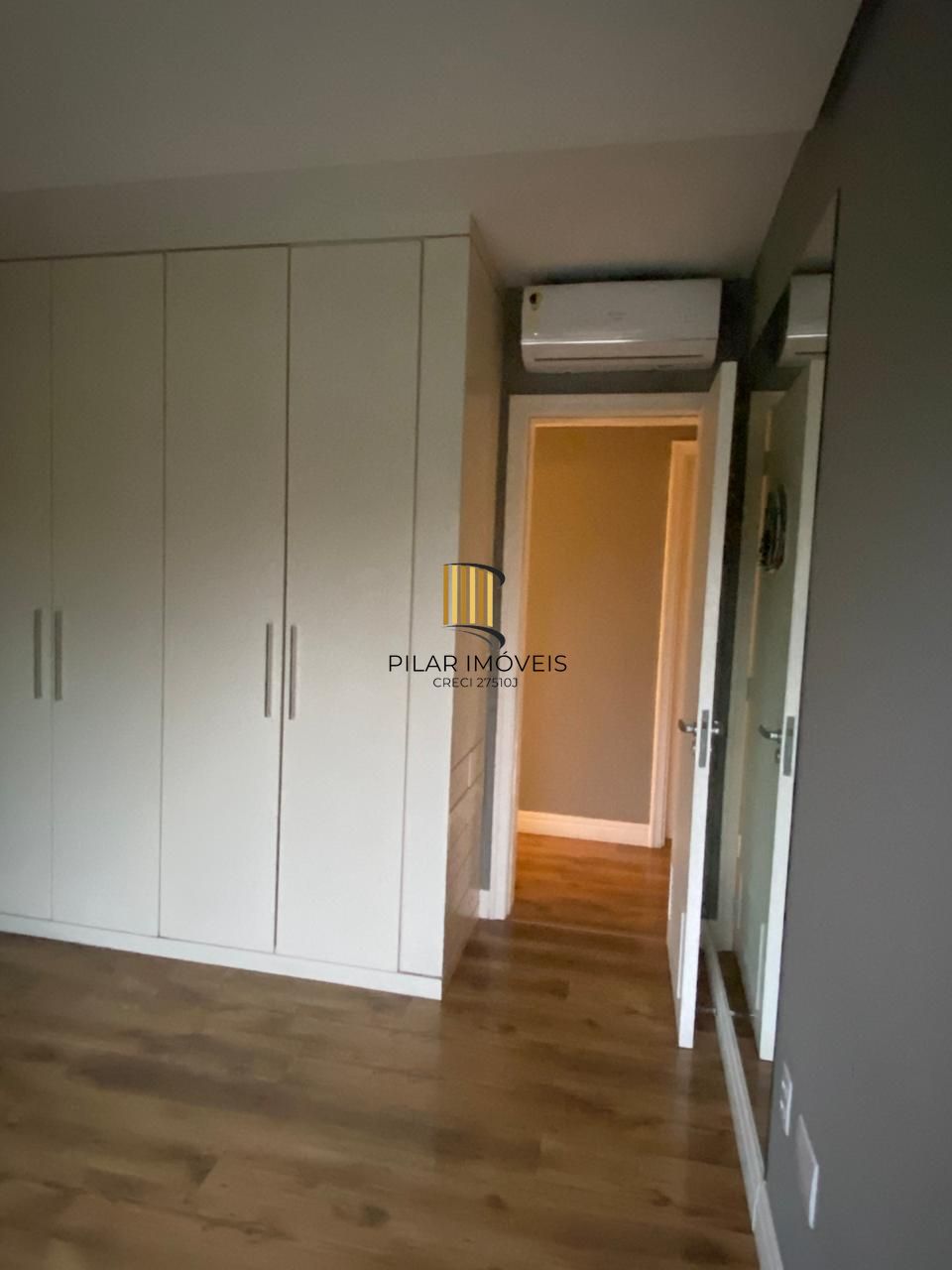 SEMI MOBILIADO