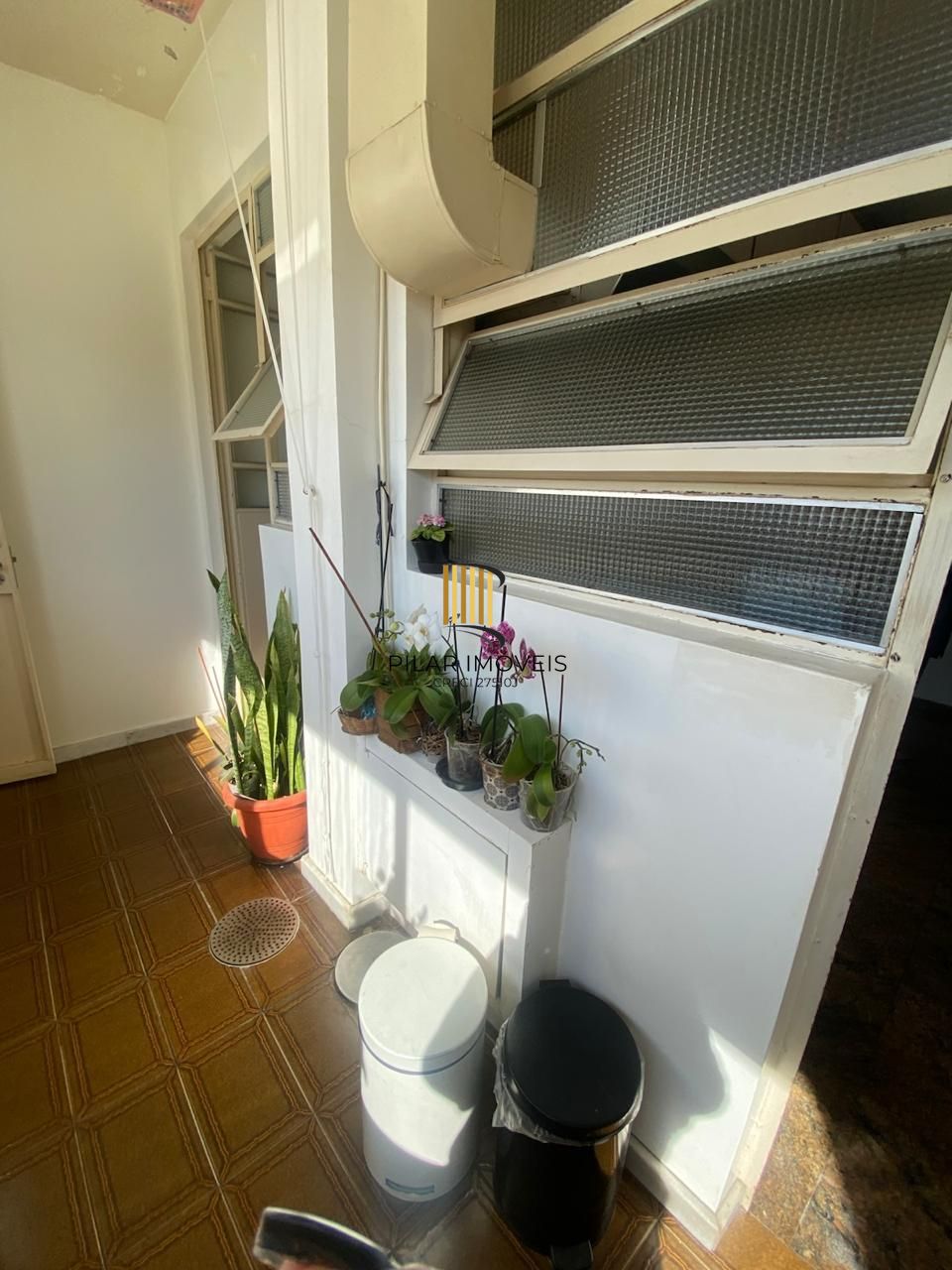 SEMI MOBILIADO