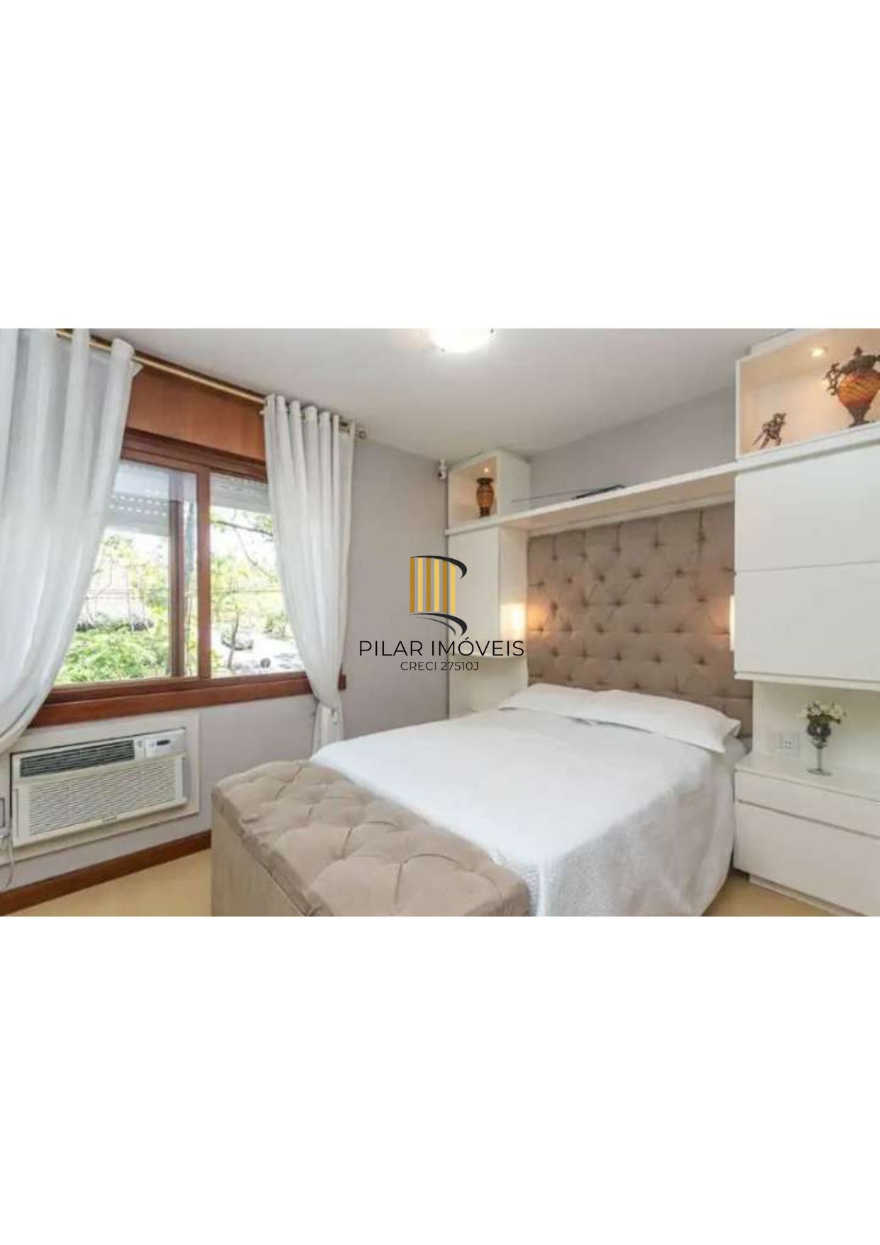 Semi mobiliado , 3 dormitórios ( 1 suite com closet), banho social e auxiliar no bairro Rio Branco.