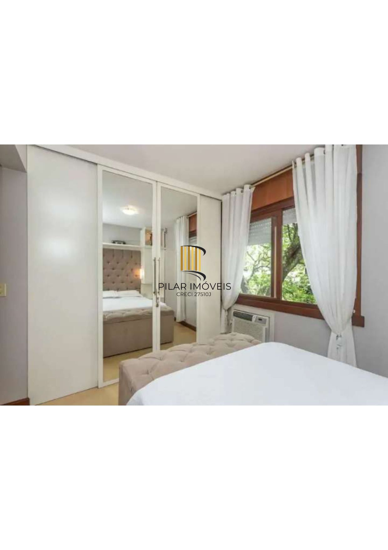 Semi mobiliado , 3 dormitórios ( 1 suite com closet), banho social e auxiliar no bairro Rio Branco.