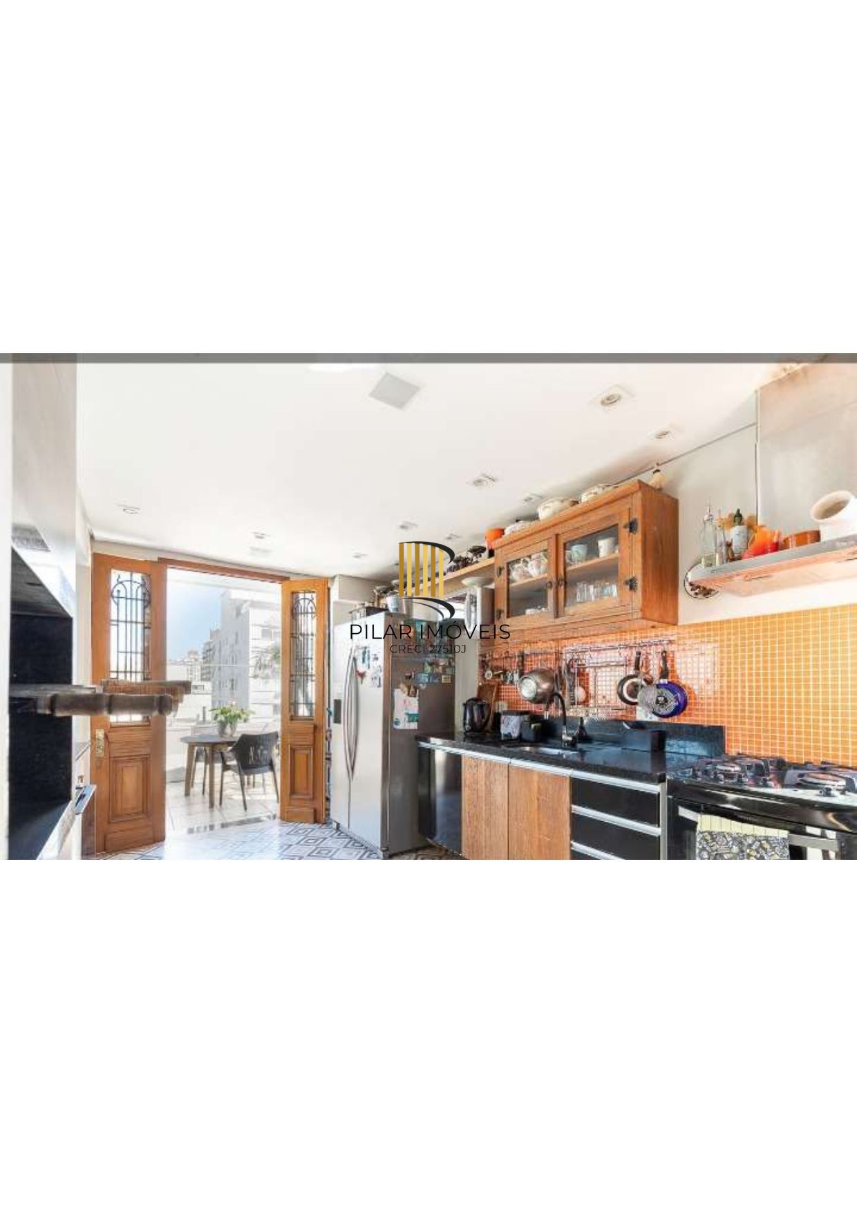 Cobertura duplex a venda no bairro mais charmoso, de Porto Alegre.