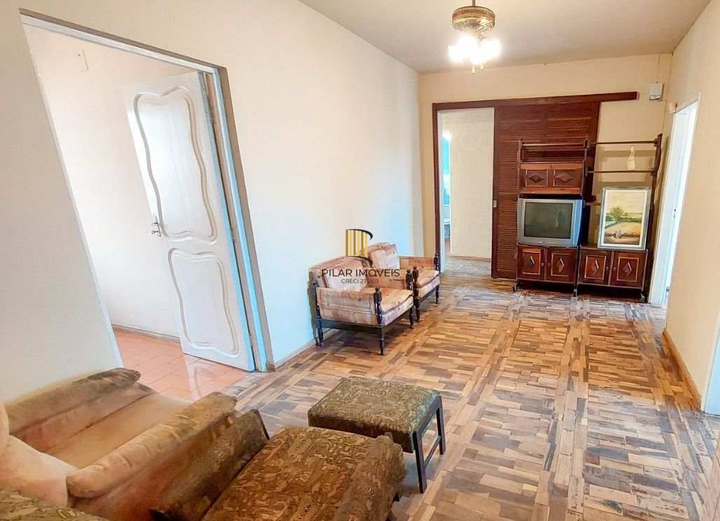 Casa com local comercial e apartamento - Centro- Santana do Livramento-RS