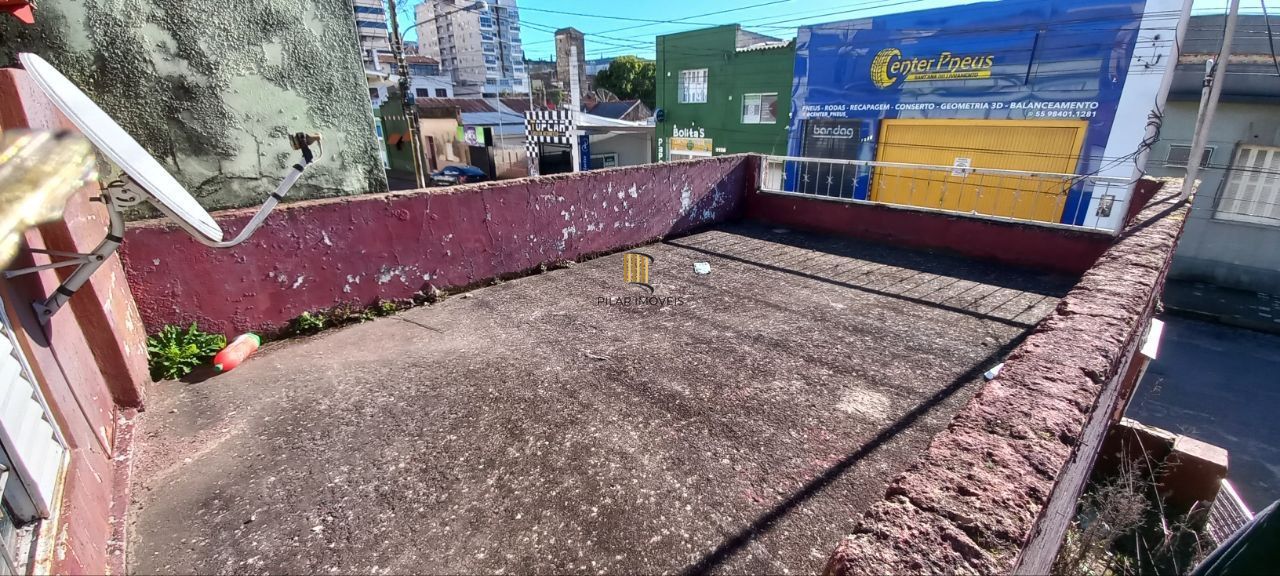 Terreno central na rua General Câmara nº 2.157 por R$500.000,00