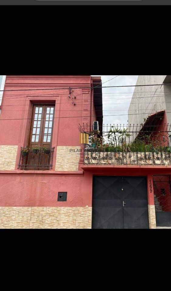 Casa com 3 dormitórios por R$ 600.000,00 na Rua Duque de Caxias nº1299 - Centro - Santana do Livramento-RS