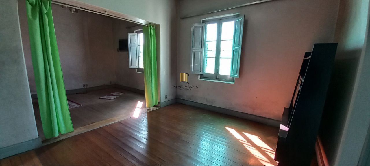 Casa com 3 dorm. (1 suíte) no Armour por R$ 850.000,00