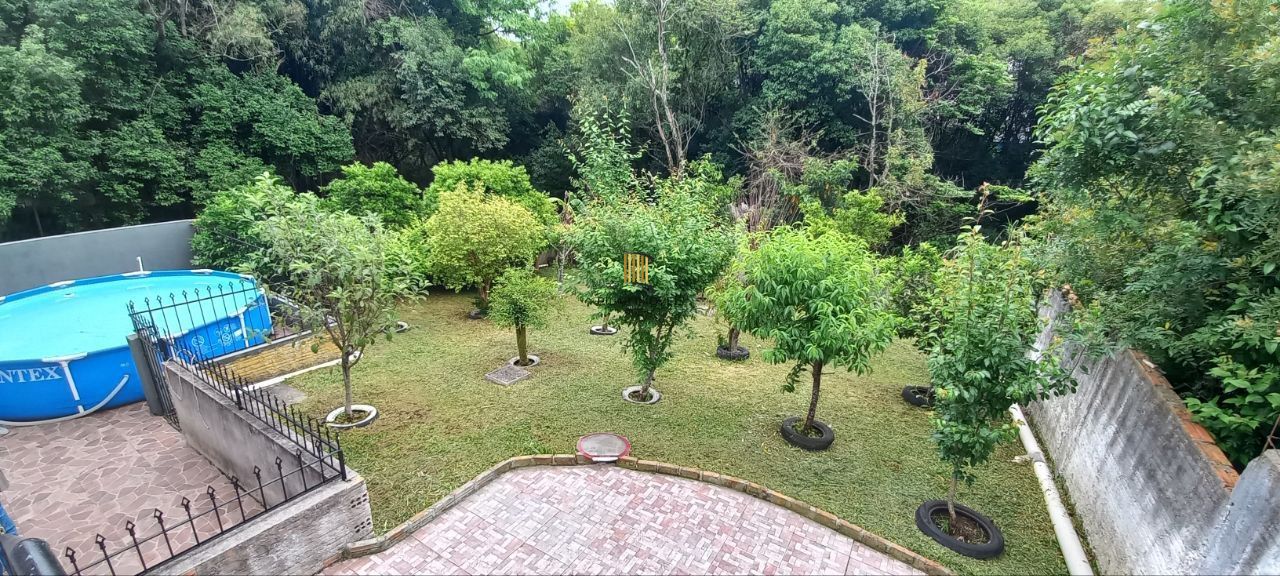 Casa com 3 dormitórios por R$ 1650.000,00 na Rua Coronel Ângelo de Mello nº418