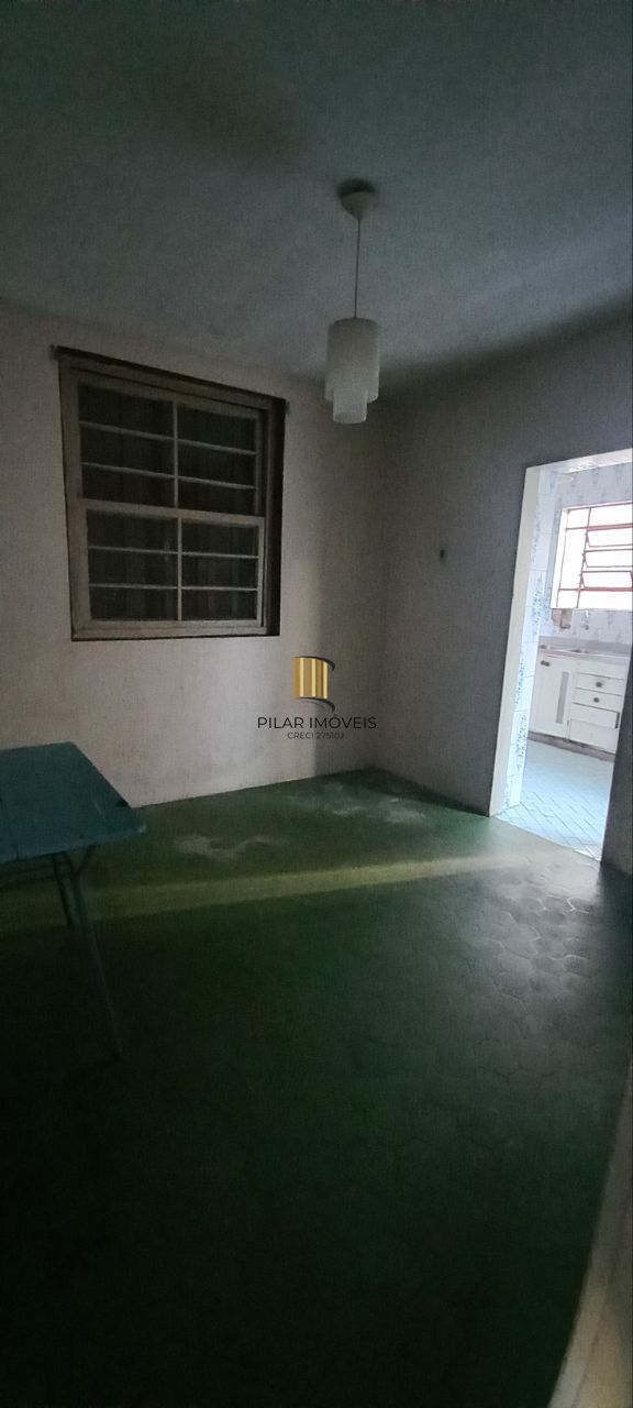 Casa na rua Duque de Caxias nº 1.910 por R$500.000,00