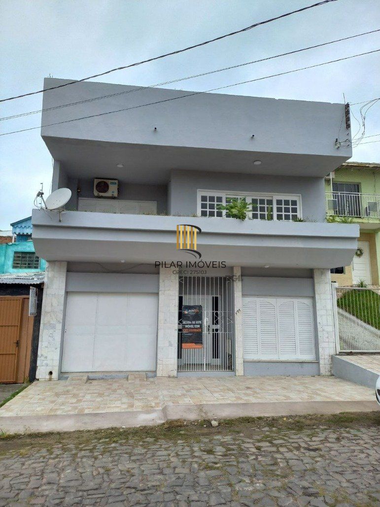 Casa com 3 dormitórios (1 sendo suíte) por R$ 850.000,00 na Rua Antônio Augusto de Azevedo nº 171- Hidráulica - Santana do Livramento - RS