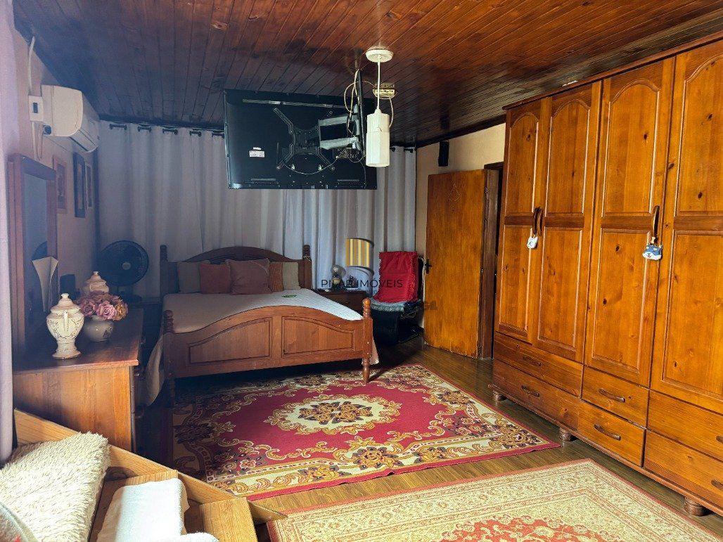 Casa com 3 dormitórios (sendo 1 suíte) por R$ 1.450.000,00 na Rua Ataliba Gomes nº395- Divisa- Santana do Livramento-RS