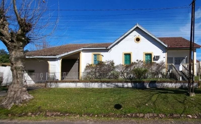 Casa com 3 dorm. (1 suíte) no Armour por R$ 850.000,00 - Pilar Imóveis