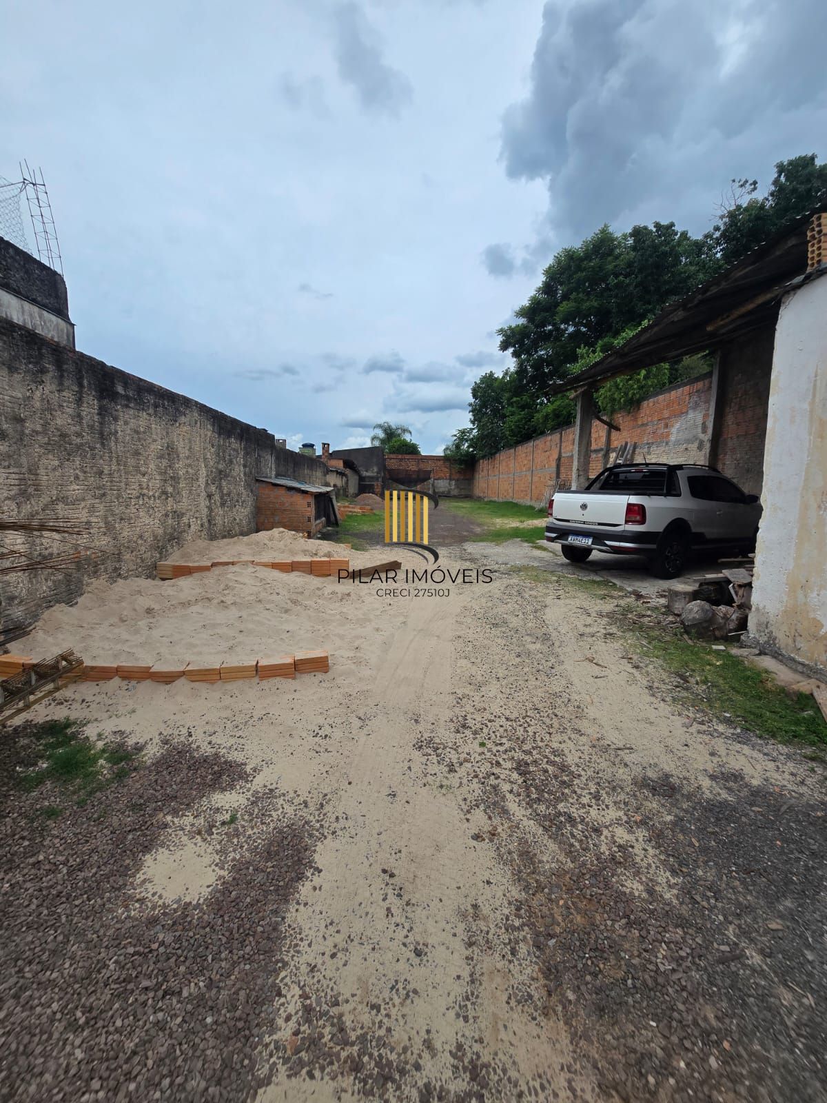 Casa com 2 dormitórios por R$ 2.200.000,00 na Av. Tamandaré nº 1084